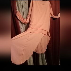 Pink high low long sleeve bubble sleeve top